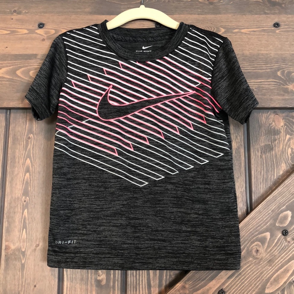 EUC Girls Nike Dri-fit Tee 3T